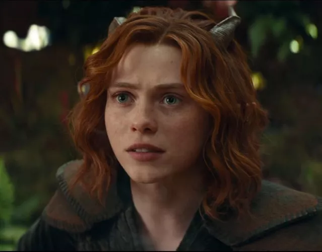 Sophia Lillis by Metalmax3000