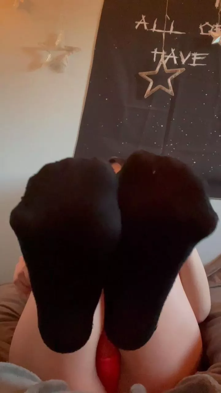 Spreading wide, don't be shy say hi 😚 posted by xXKimie_WaifuXx