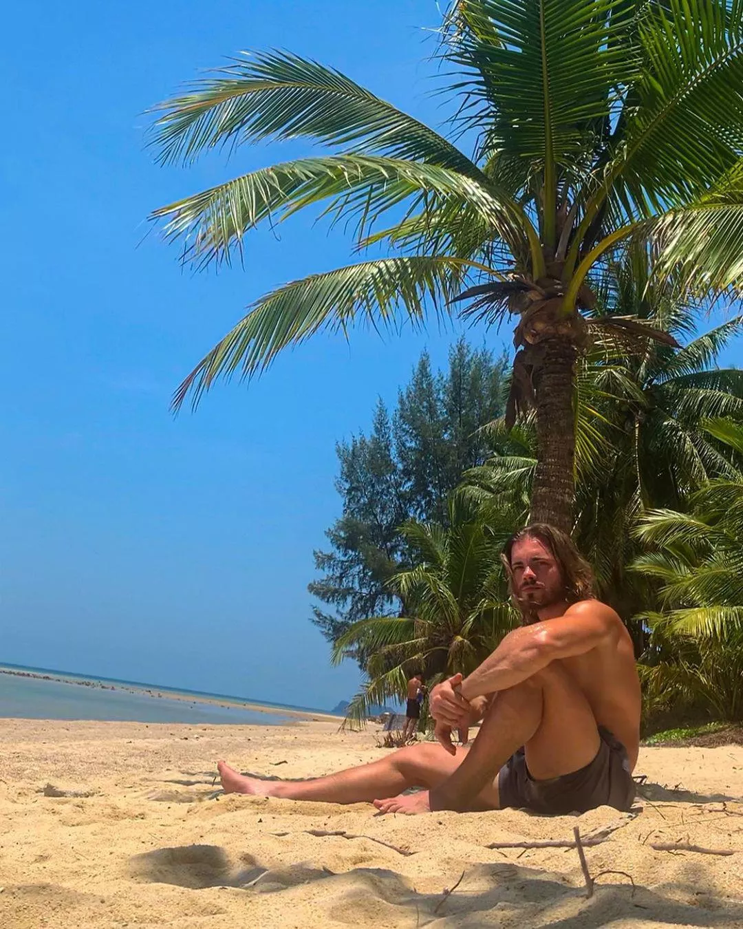 TGIF. Have a blast, bros! posted by aaaronbrown