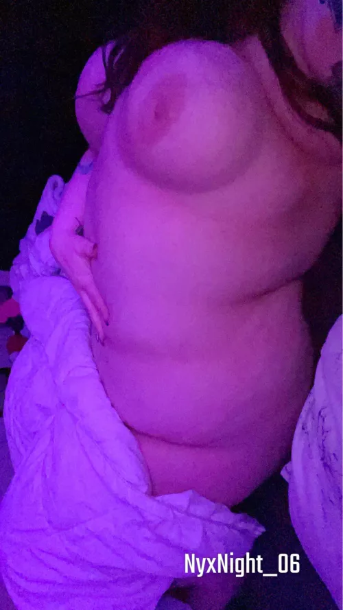 Wake me up by playing with my nipples by NyxNight_06