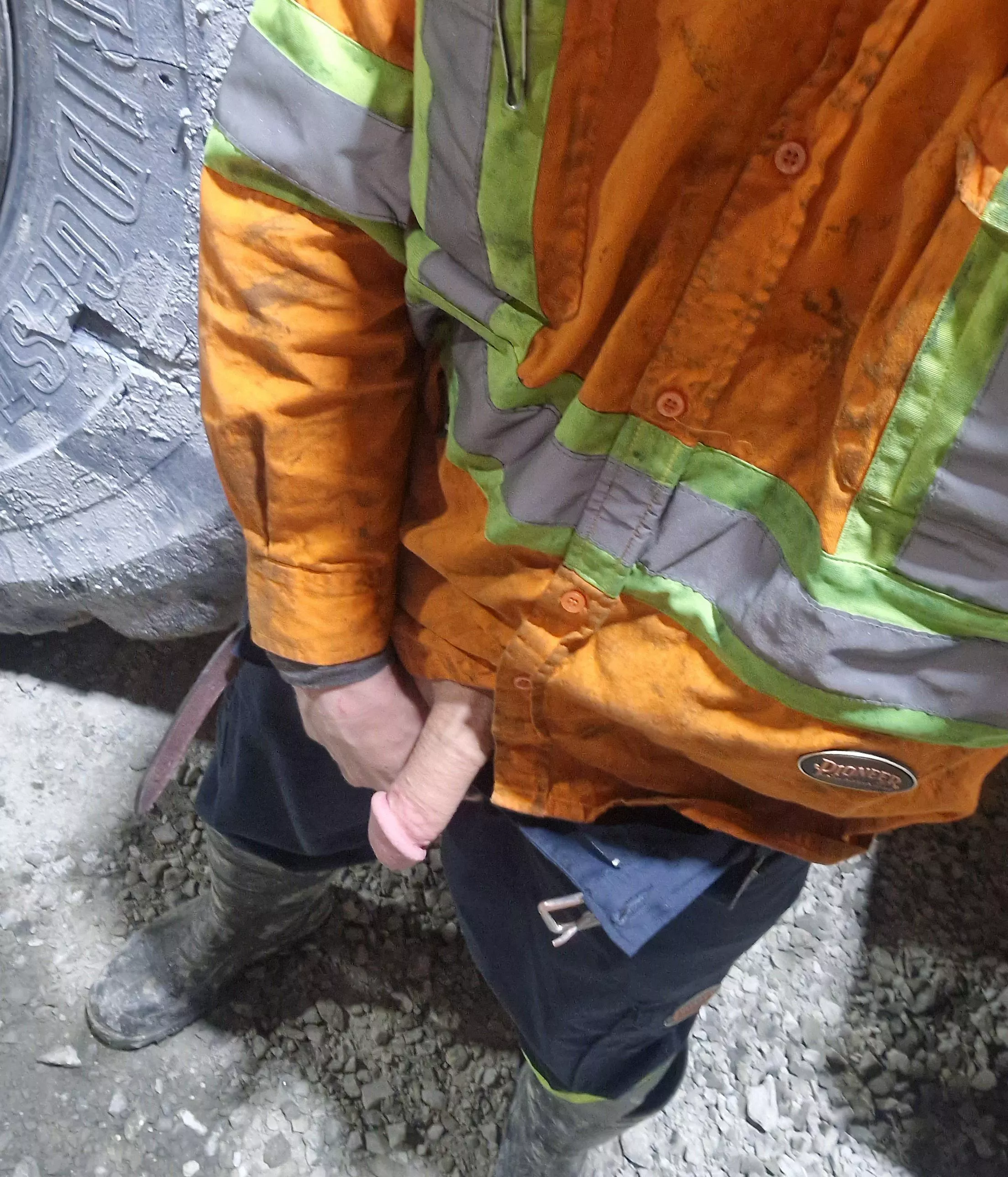 Who appreciates a work flash? [34] posted by benm21978