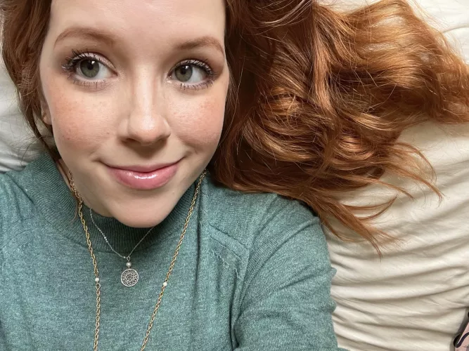 All I want is to lie in bed all weekend with tv and some snacks ❤️ [F] by snildeep