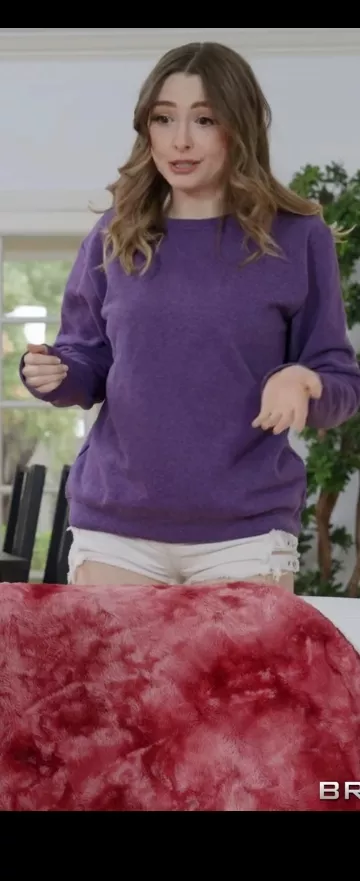 Anyone knows who she is? posted by thedemoboy1