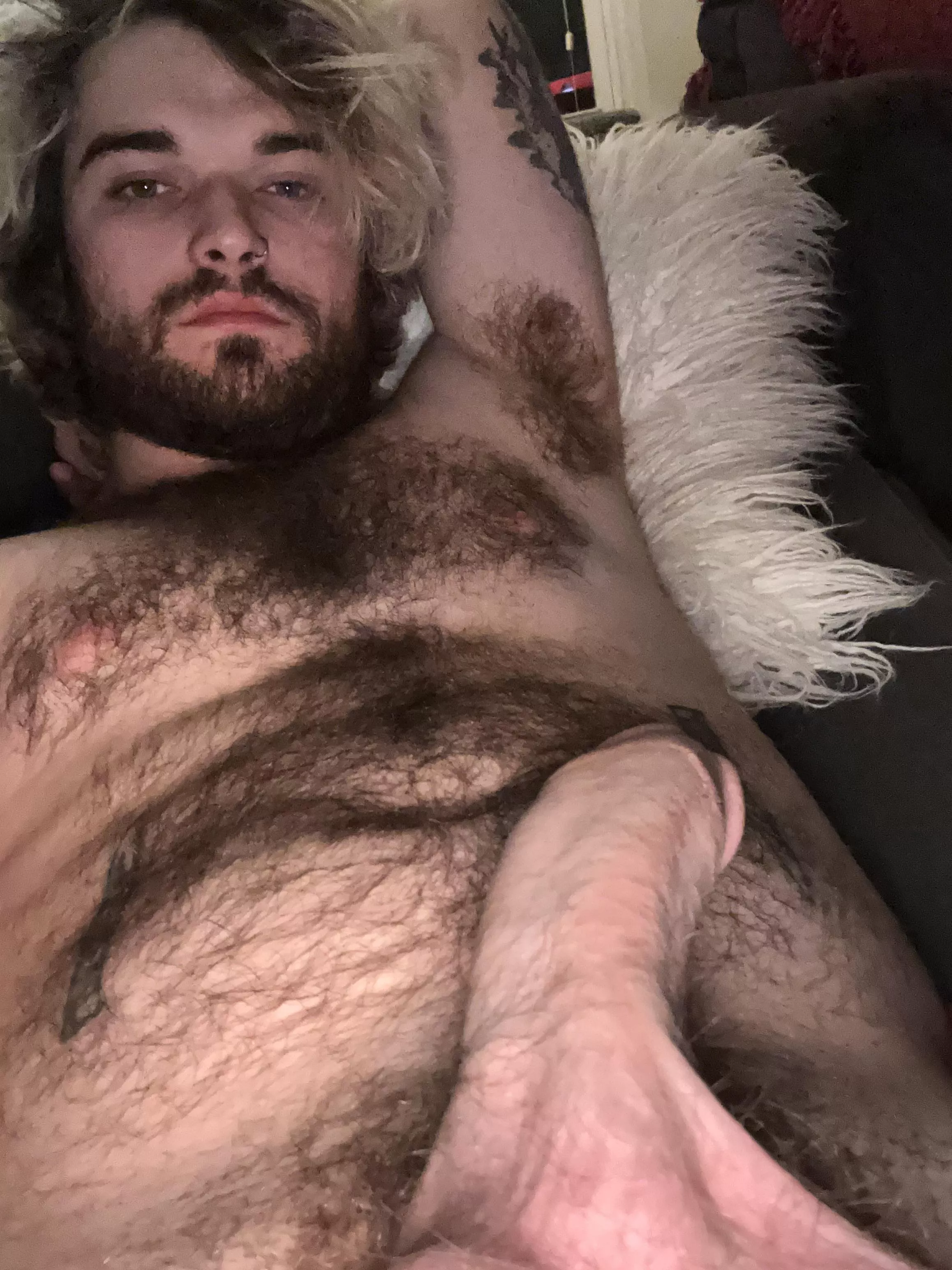 Bush is bushinnn 😮‍💨 posted by MaxxxStone