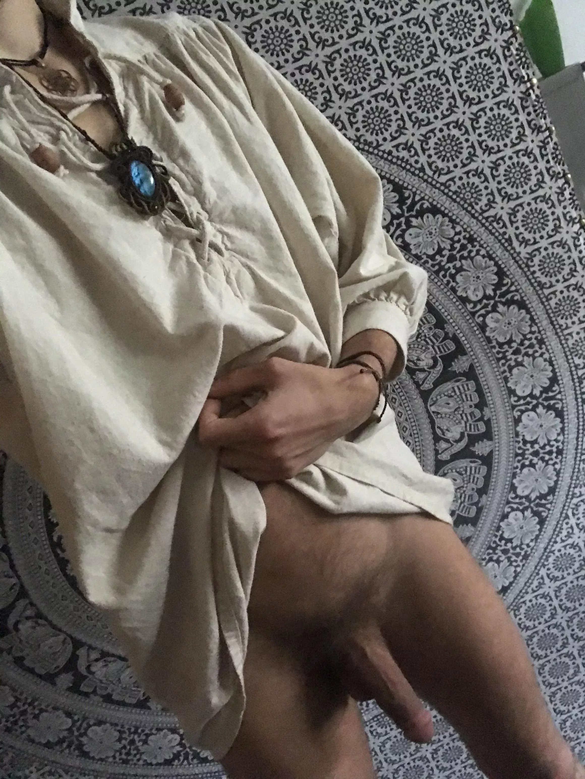 Don’t know how long I can let him soft like that. I already feel my blood. 🥵 posted by RangerZuaeyne