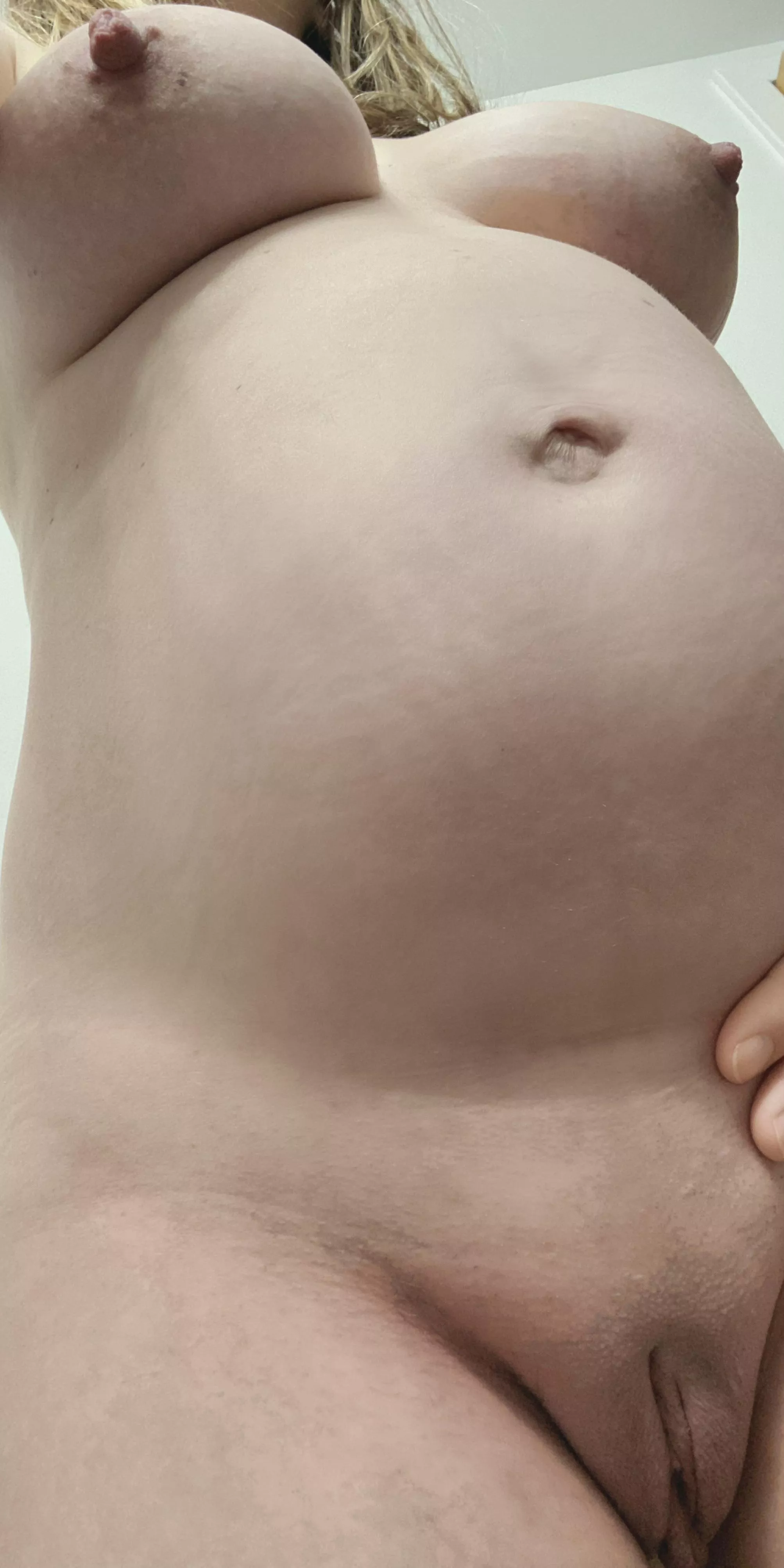 Feeling a bit shy about this angle but good morning posted by parks1209