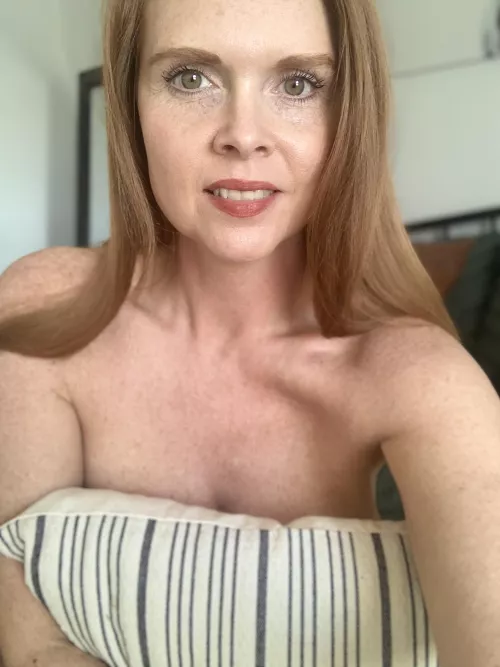 Good morning by Redhead974