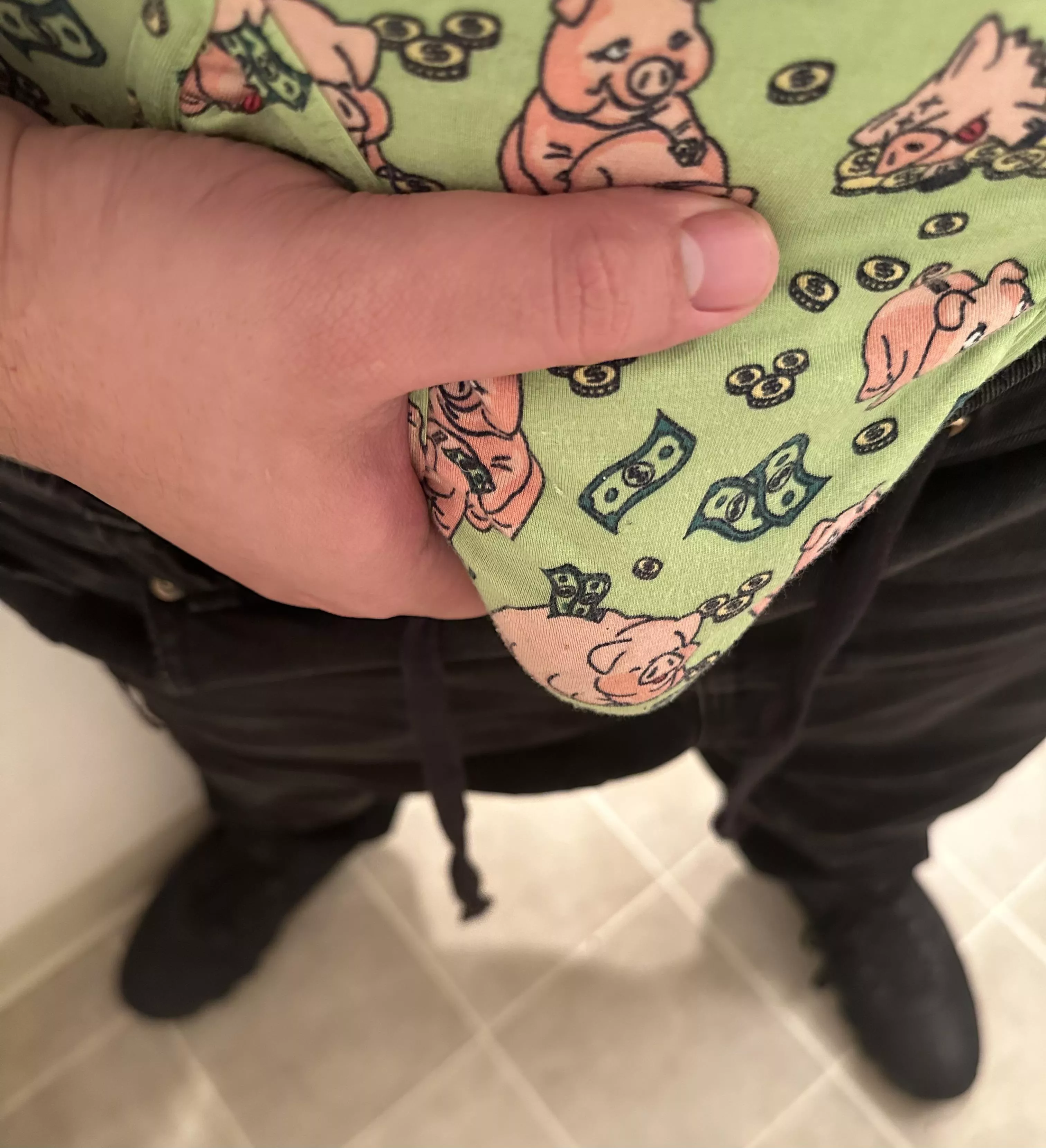 Here’s a peek after a long day at work posted by cr0cs_and_s0cks