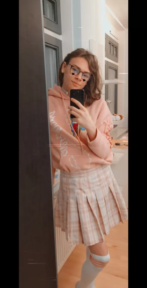 Heya :3 by leroygriepidfc