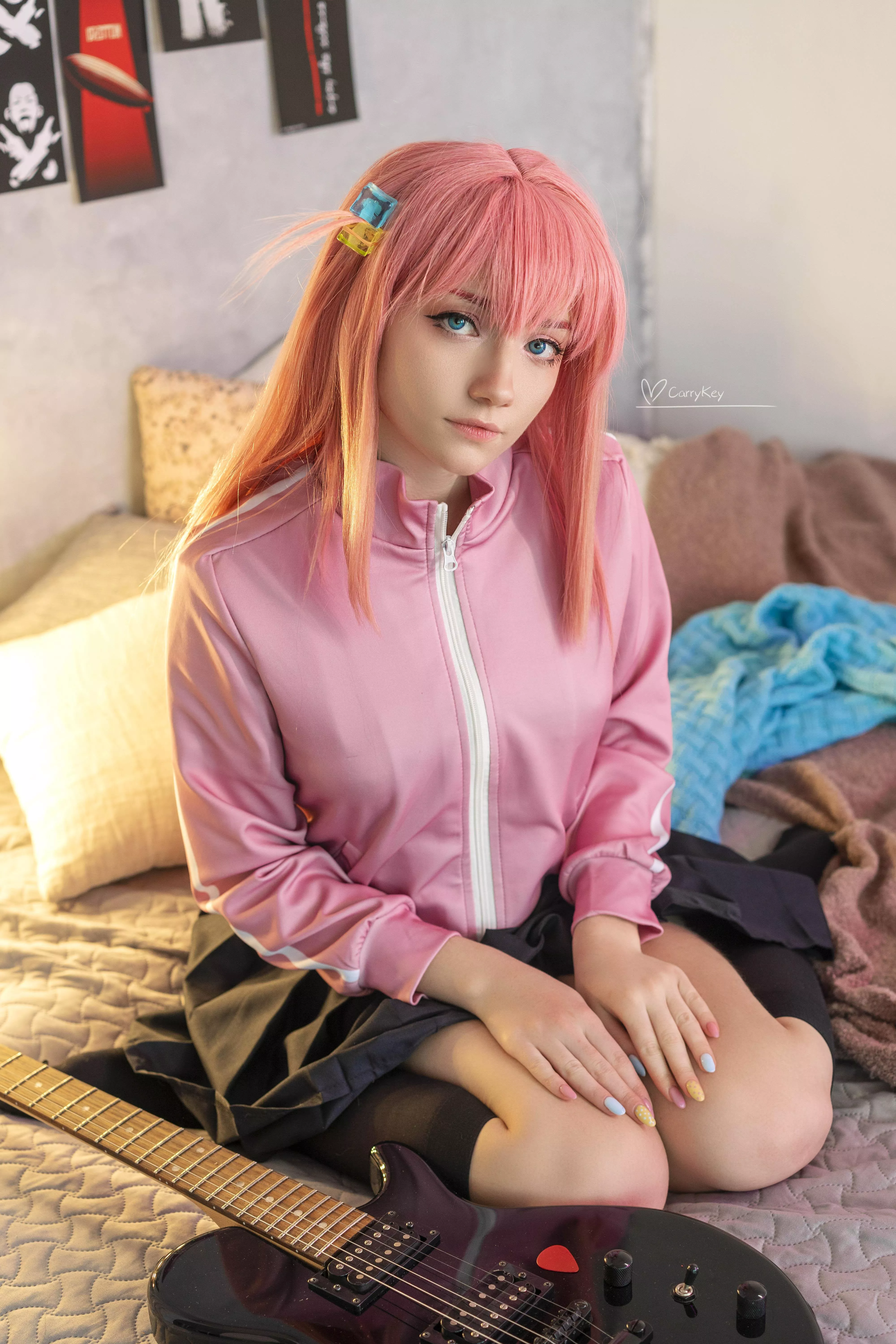 Hitori Gotou by CarryKey posted by CarryKey