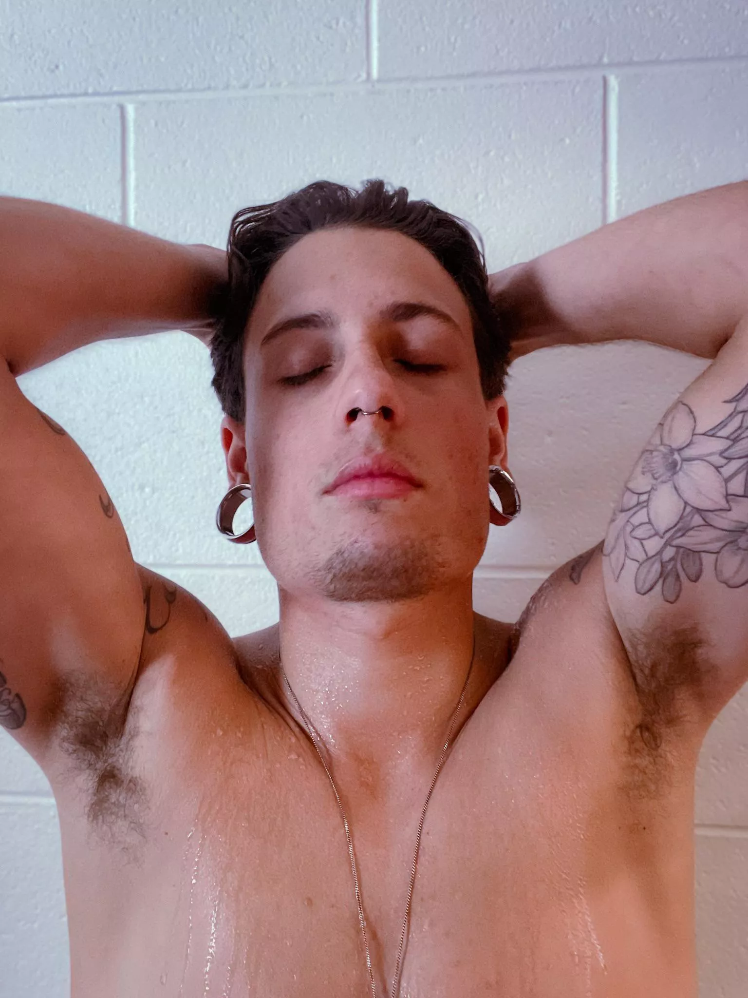 I hope you have a beautiful day 👄 posted by steady_enigma