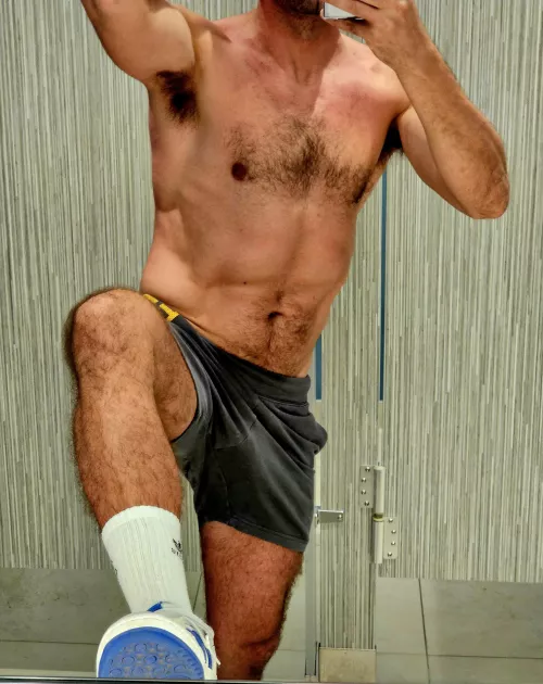 I wish I have more body hair by Hungry_Moose2523