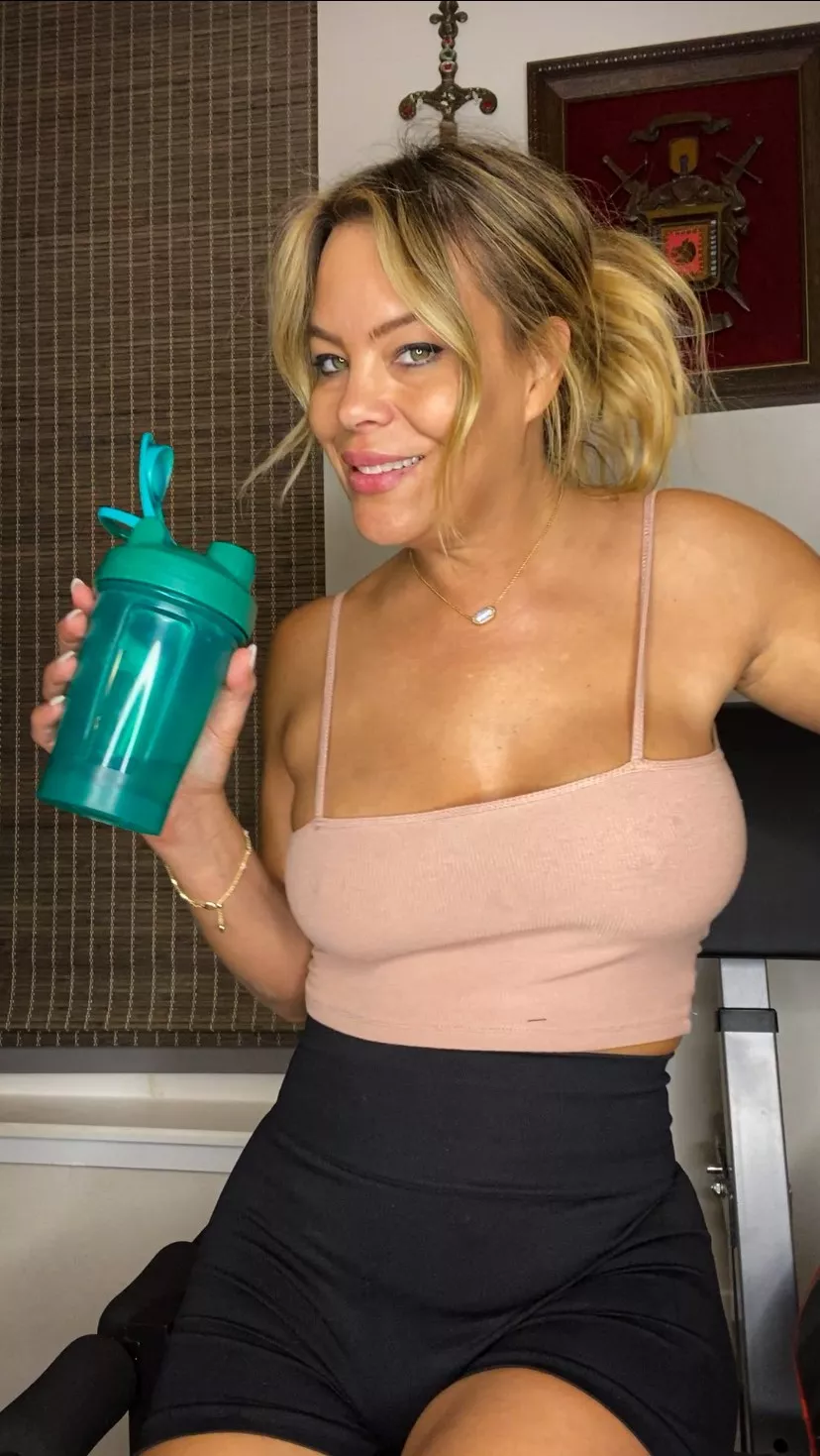 Imagine I'm your stepmom, and dad is out of town posted by Bees_box