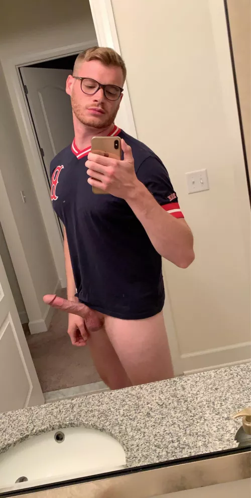 Is anyone else as excited for the weekend as I am? (29) by athiccboi2345