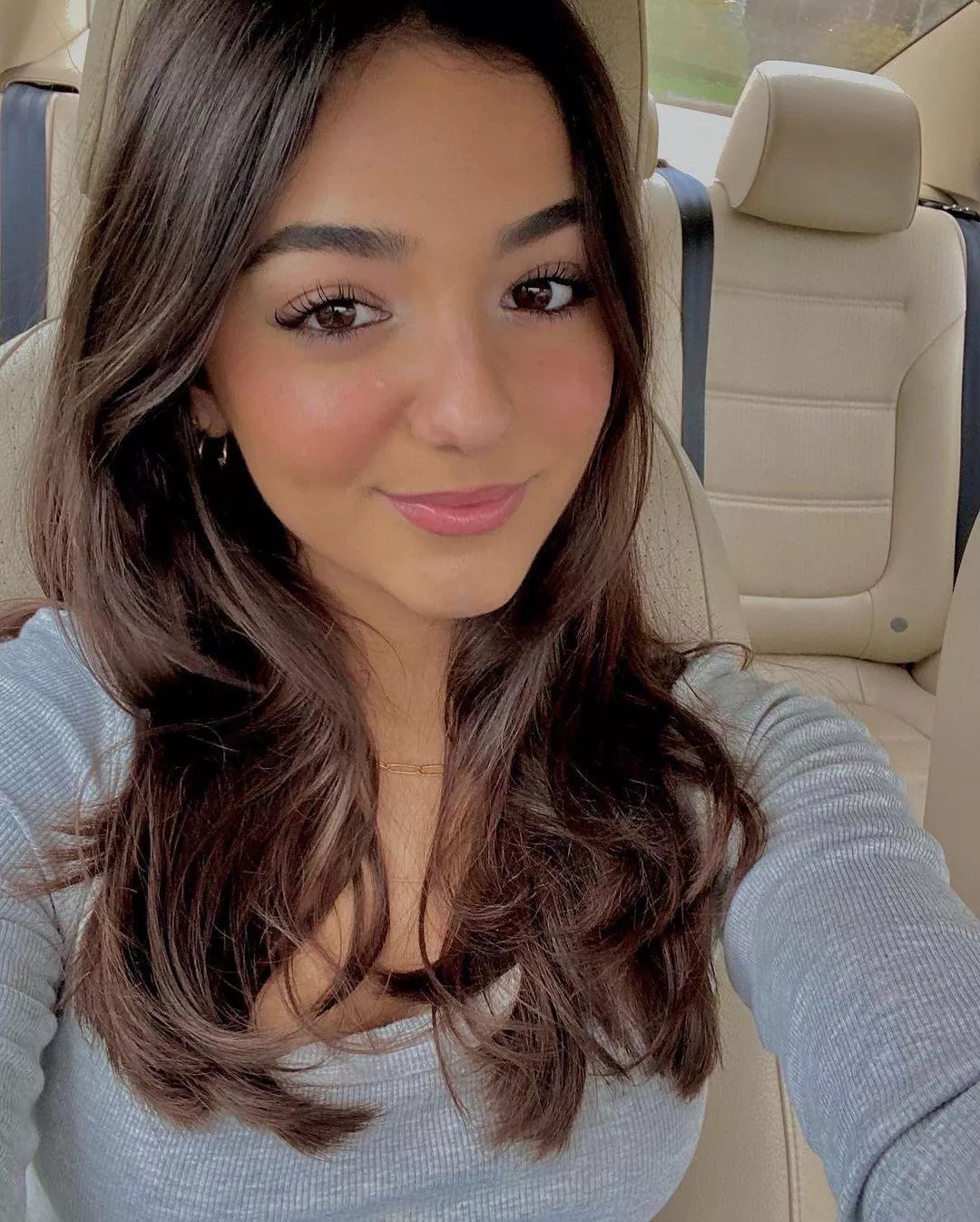 IUTR pure beauty posted by bigdaysunway