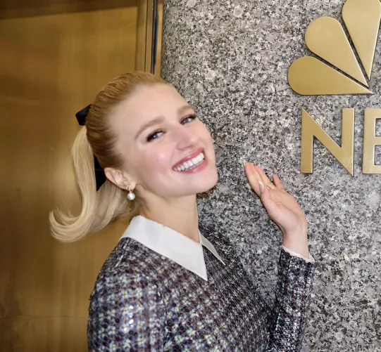 Julia Schlaepfer by cashmere1977-2