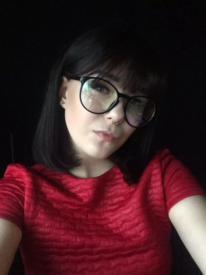 Just having a nice, chill weekend so far 🤓 posted by Uncosenya