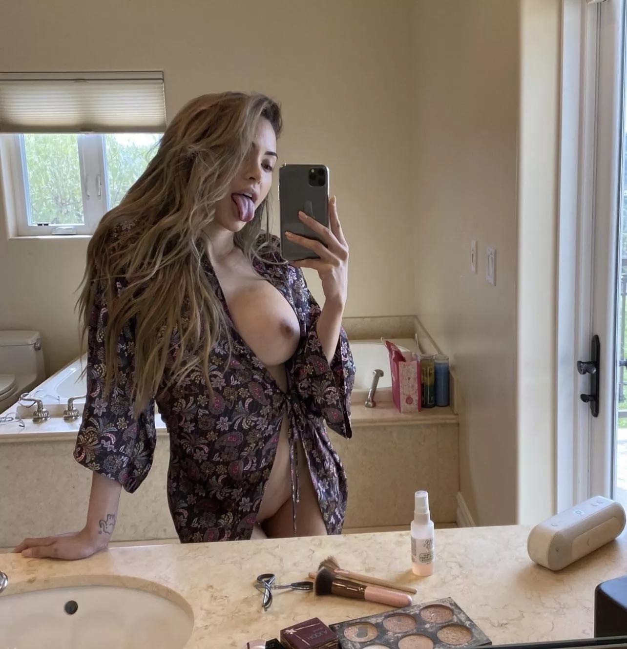 Lets get naked together posted by sfjork