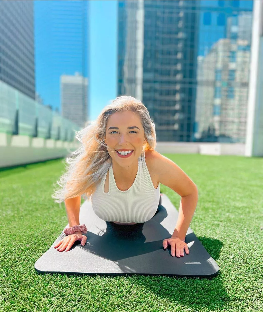 Smile posted by Plastic_Librarian_12