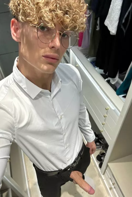 Surprise😈🔥 by alexbluepagex