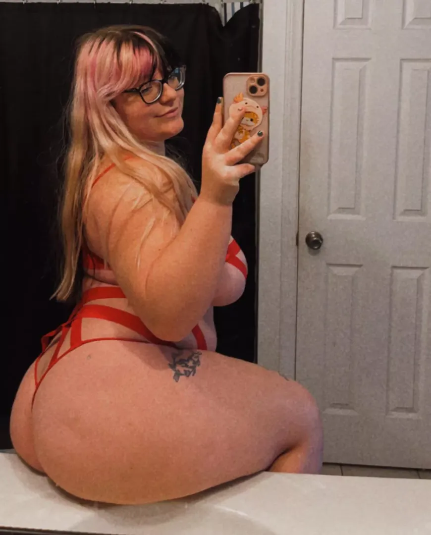 Thick thighs save lives…or so I heard posted by meganfayy
