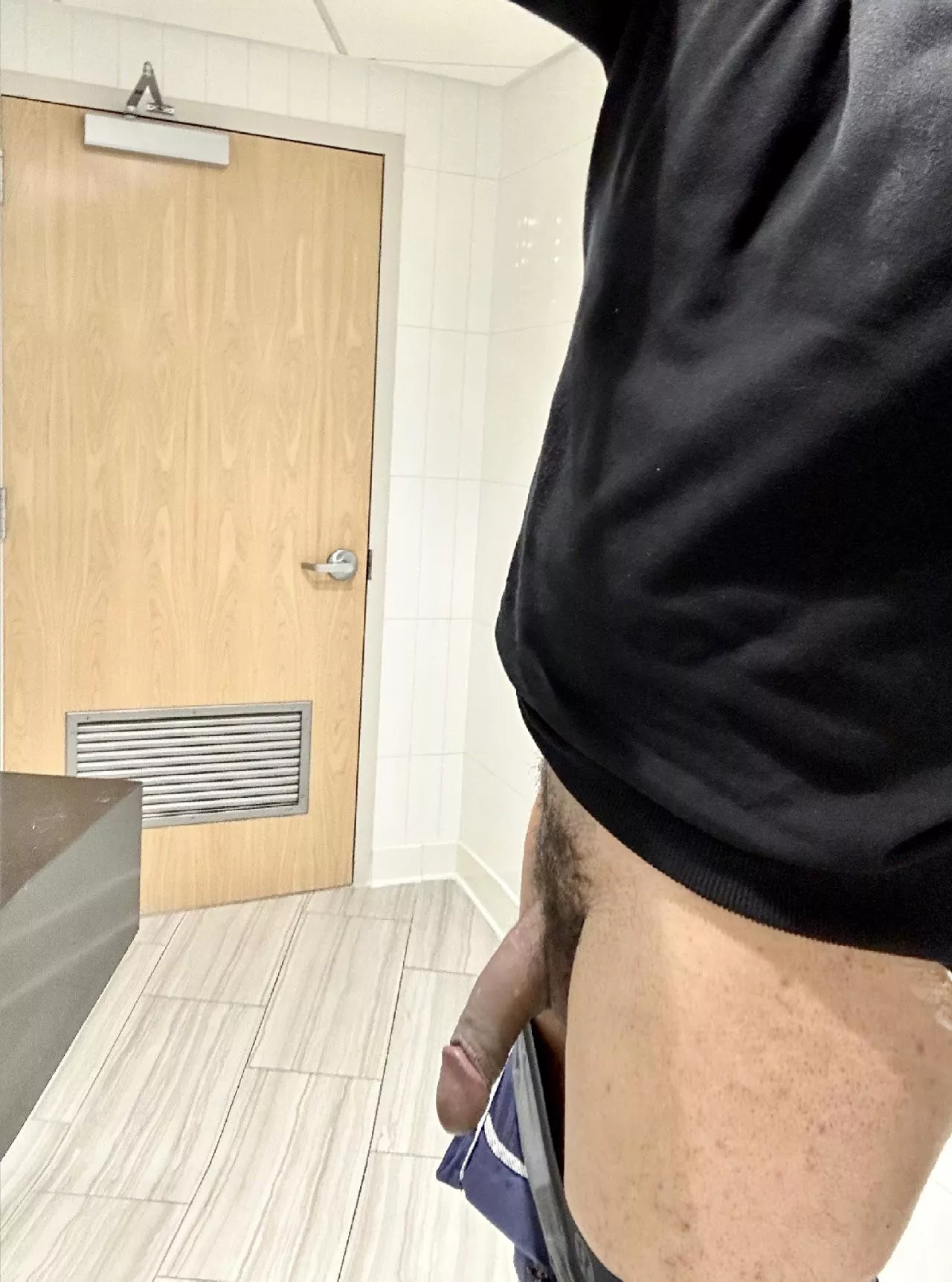 Waiting to shock some coworkers 😈 love flashing, riskier the better posted by Mental-Persimmon-136