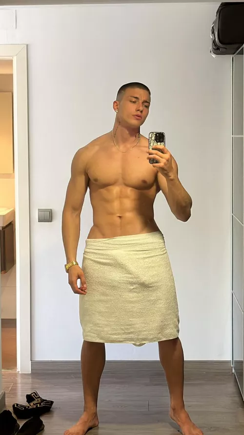 Wanna grab him? by Goldengeorgiii