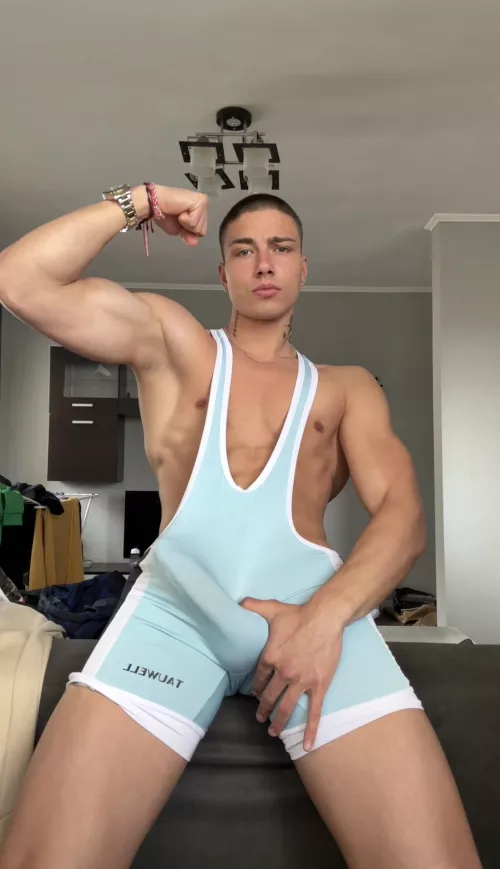 Wanna wrestle? by Goldengeorgiii