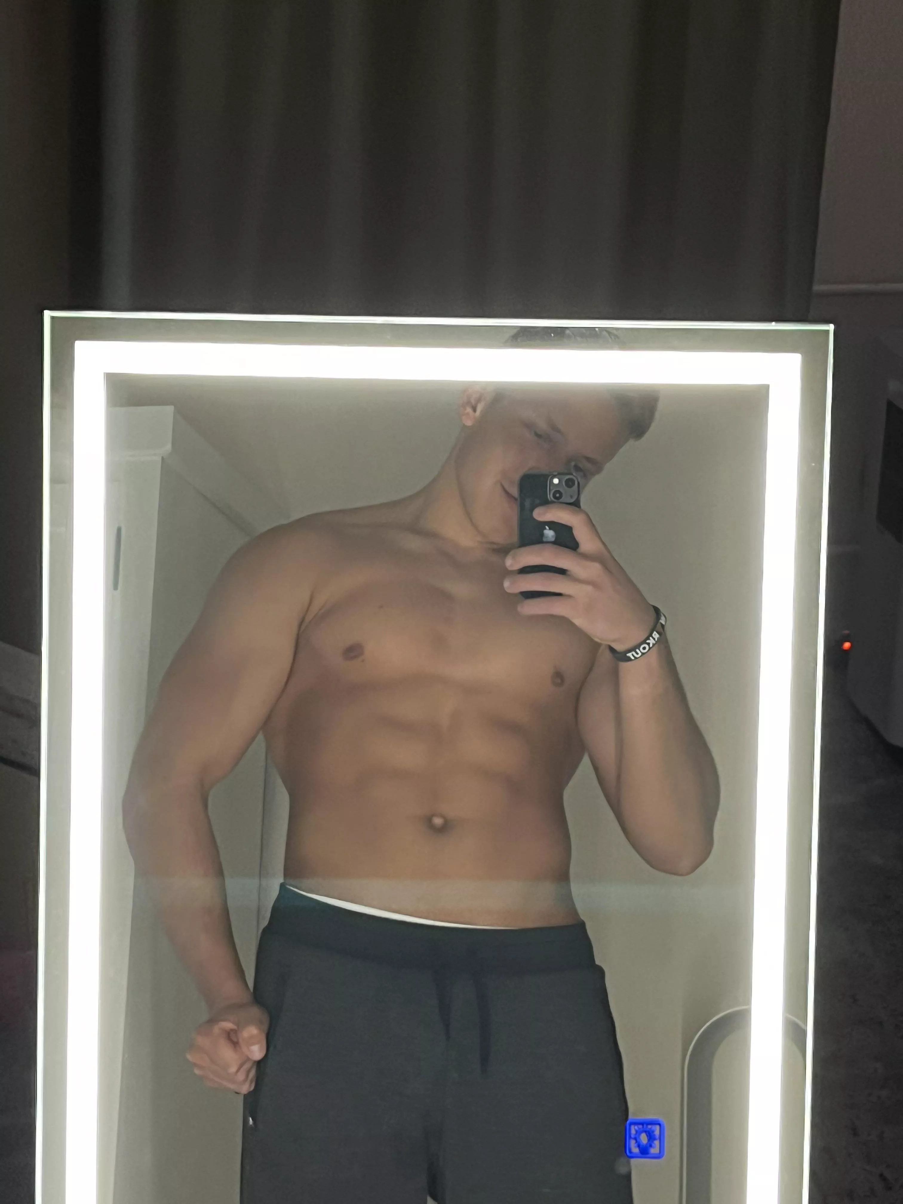 Want to see more?👀🍆 posted by Henry3182