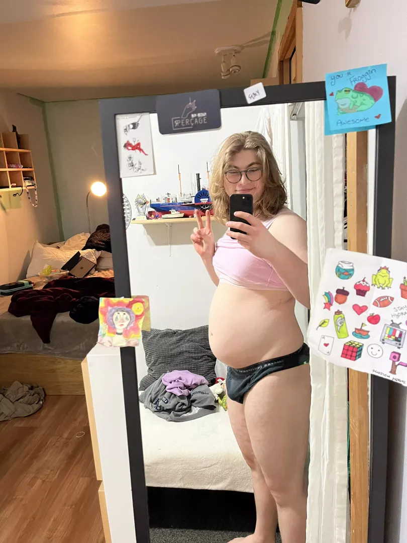 Who’s into fat trans girls 💖 posted by Lilylovebug88