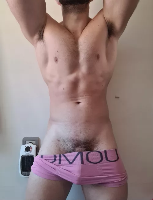 [21] What's your favorite part of me? by raulm_