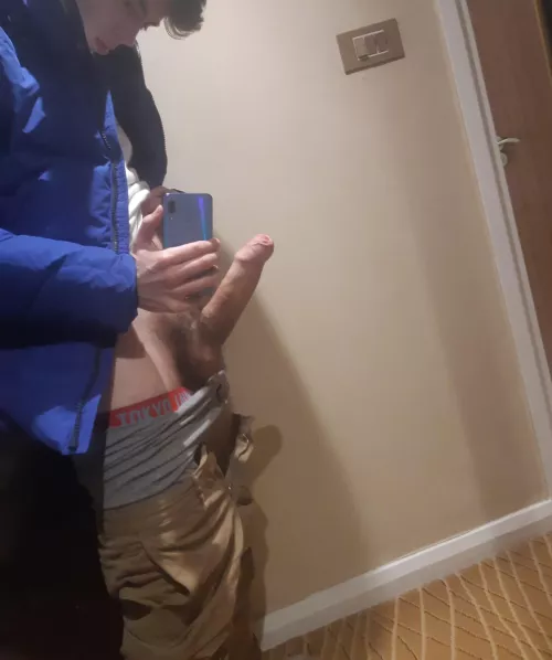 Any love for a skinny hung nerd? by kova_007