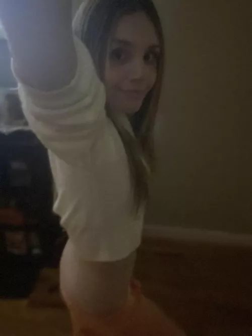 Anyone like a fem with long hair?? 22 by Internal_Side8088