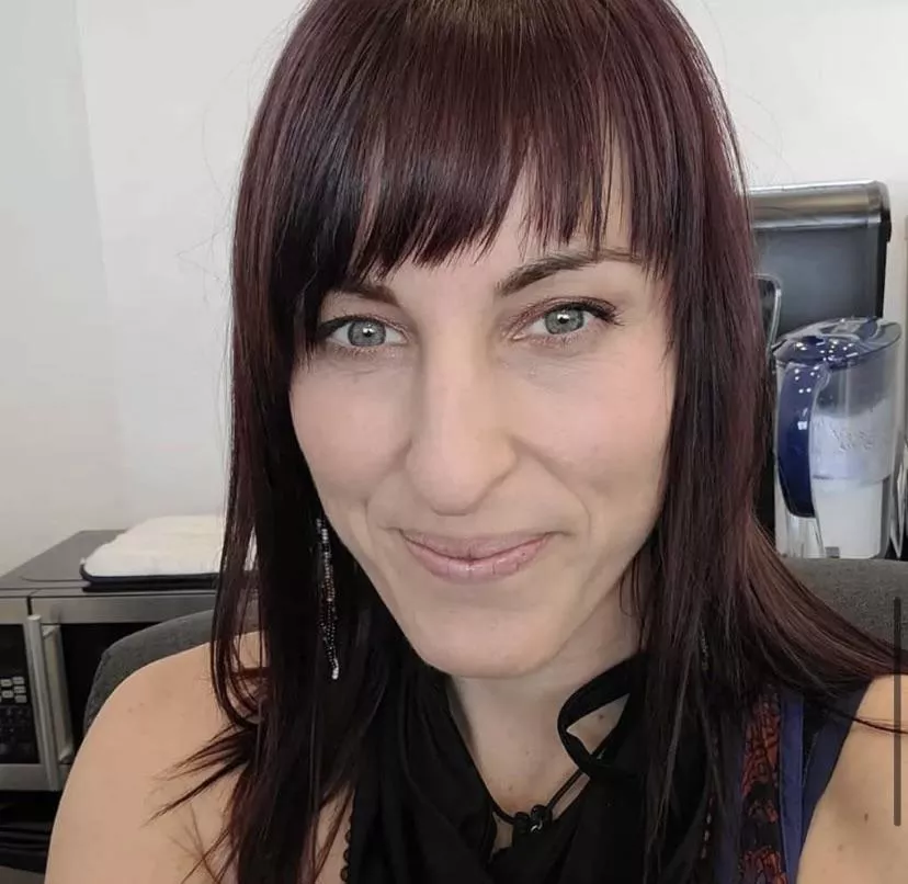 Anyone recognize this San Diego milf? posted by ohhi_mark69