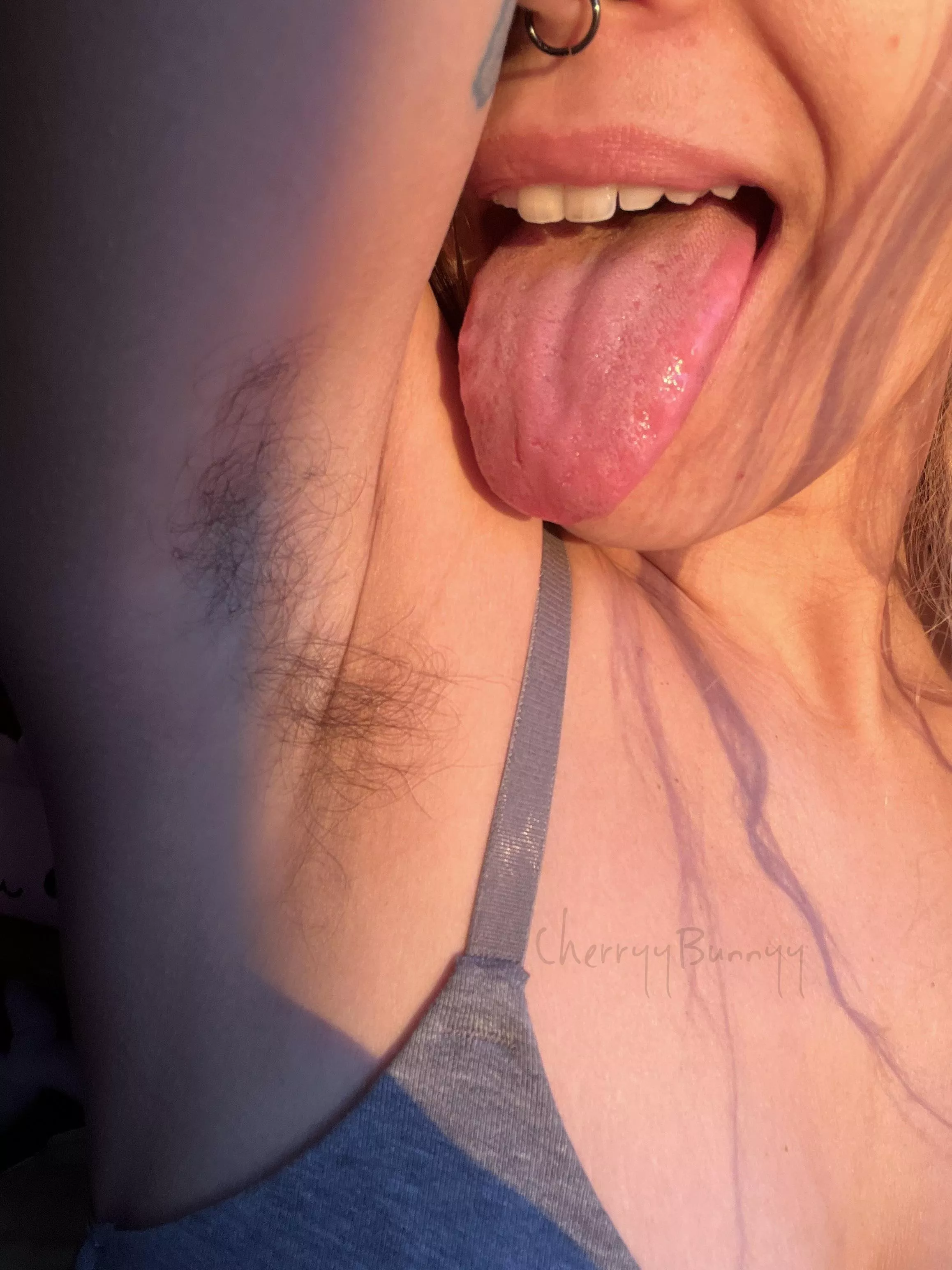 Can u imagine how soft it is? I love to have them caressed ❤️‍🔥 posted by CherryyBunnyy_nsfw