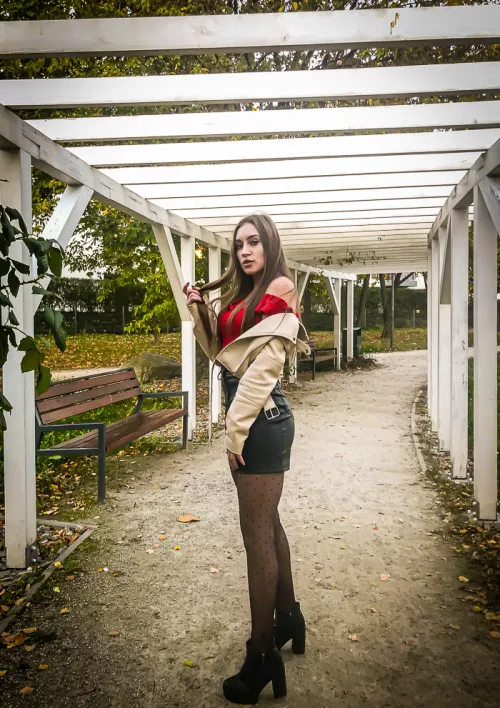 Cum with me to a secret location by im_your_sexy