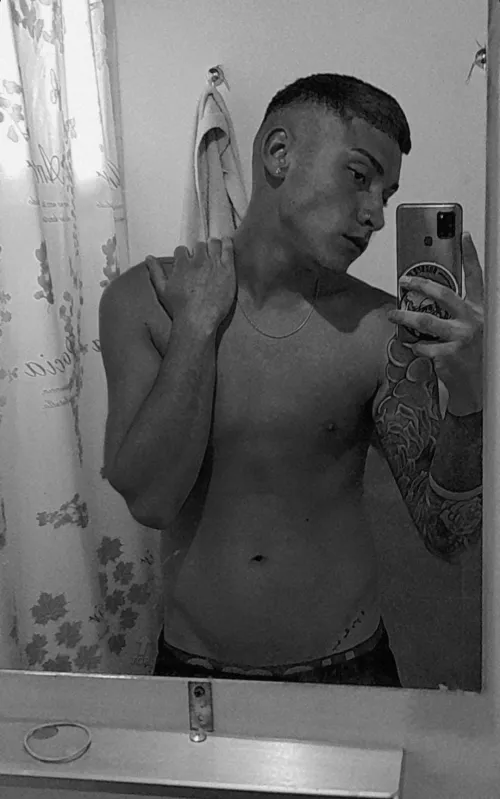 do you want to see more? i’m active 😏 subscribe for FREE! link in comments by Overall_Ad1451