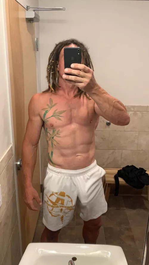 Donkey Dick by swolestephen