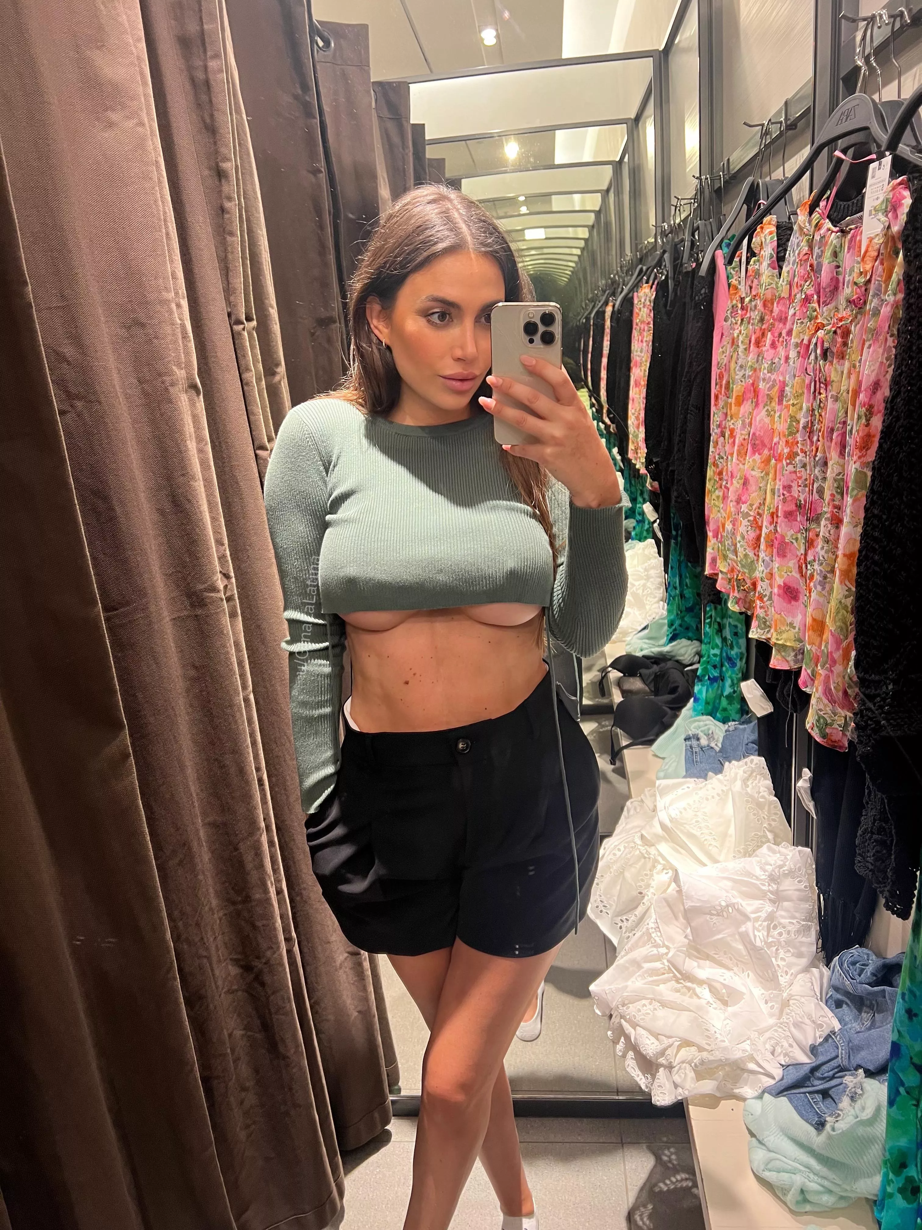 Drop a 👆🏽 if you think I should get the top posted by GinaLaLatina