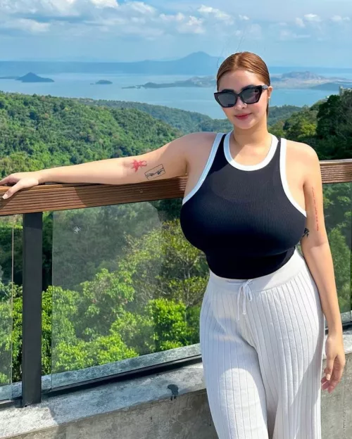 Enjoy the mountains by Ancient-Upstairs-332