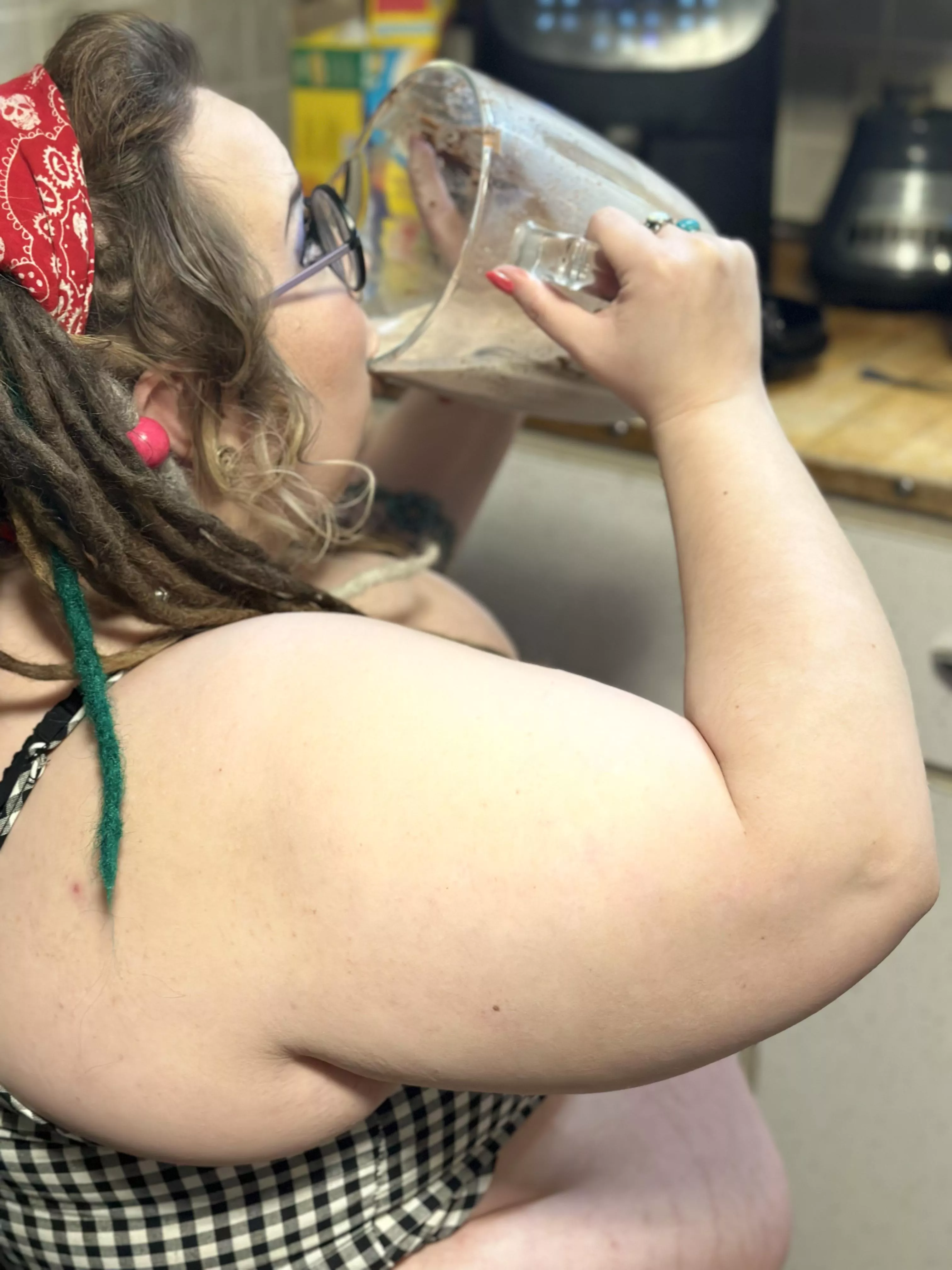 Fat arms brought to you by weight gainer shake posted by Stupid-Fluf