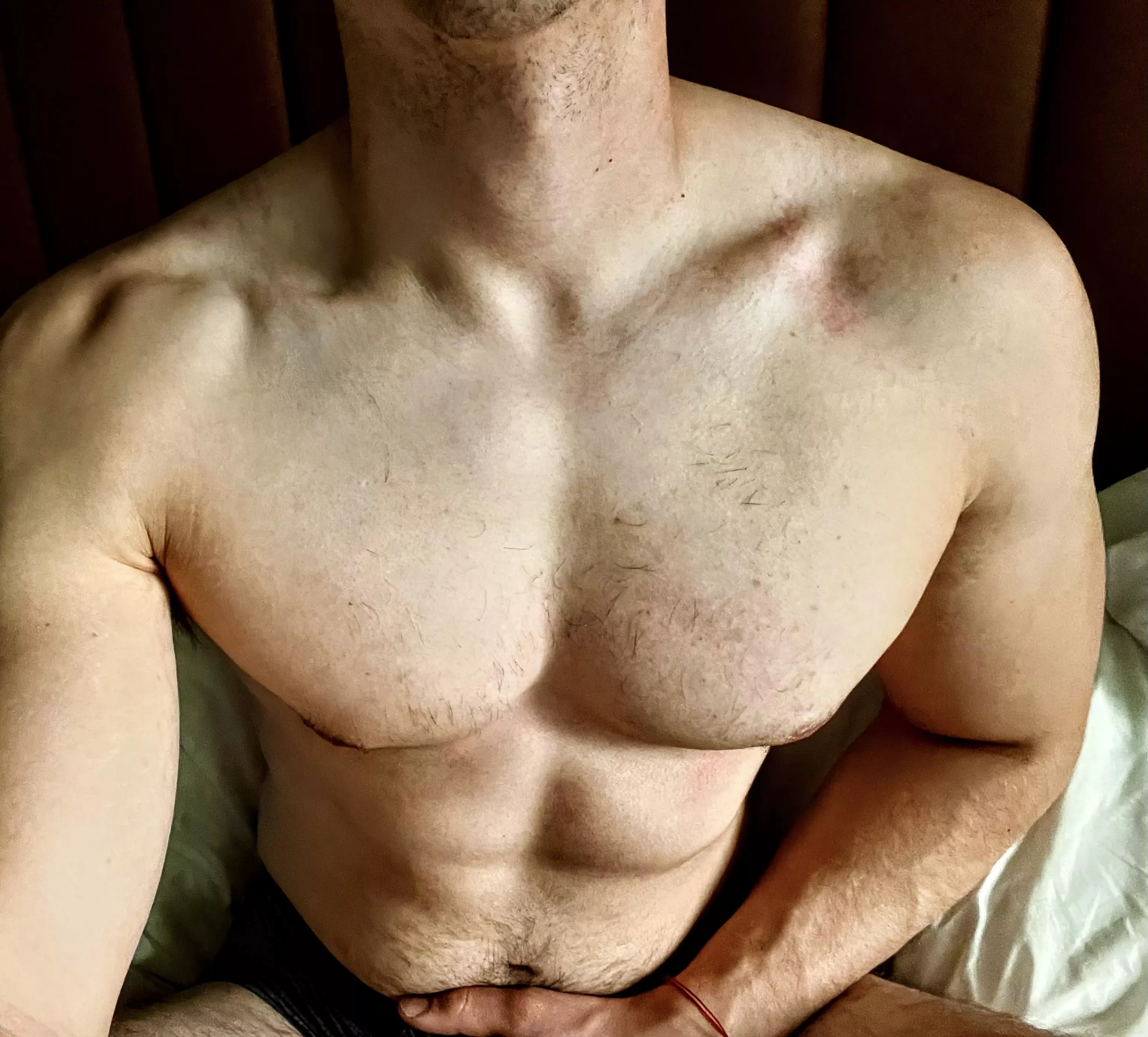 Had to take advantage of hotel room lighting posted by PhantasmagoricalN