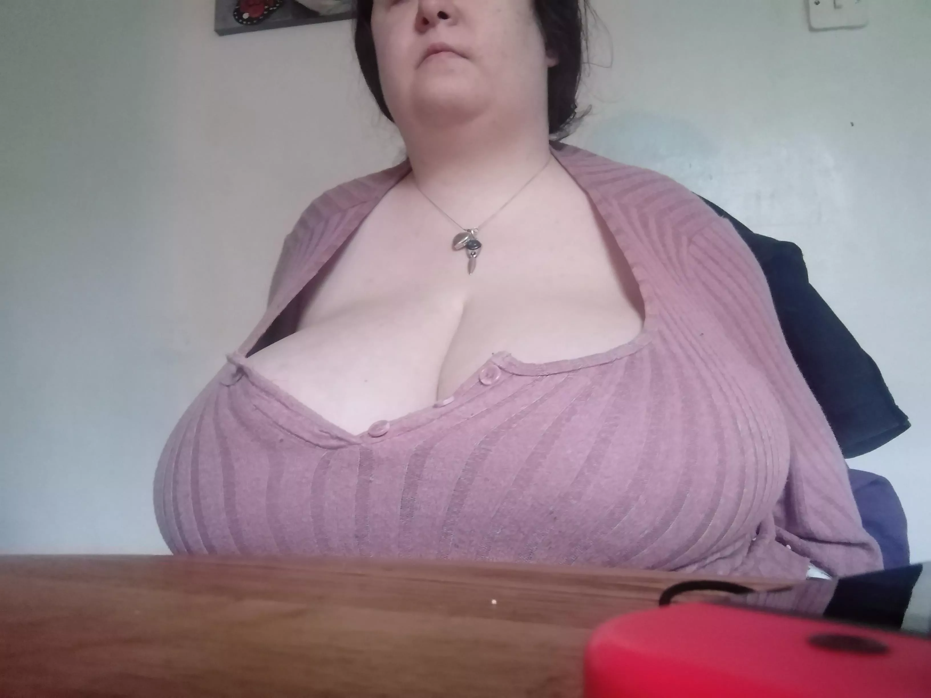 Happy Sunday ! All i want to do is nap on Sundays posted by Hollow_Insanity