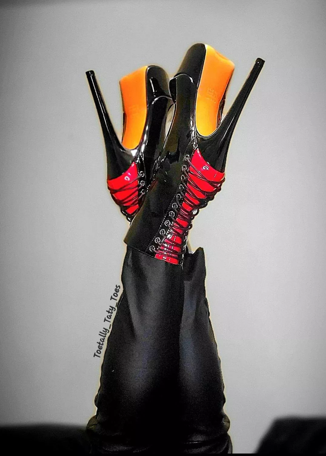 I don't do the walk of shame, I STRUT [OC]. posted by Toetally_Taty_Toes