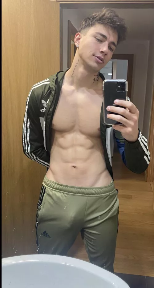 I get told it’s noticeable, is it ? by Fireeedawg