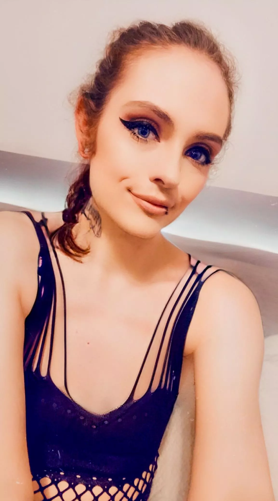 I'm lonely 😞 posted by Pleasant_Mixture_277