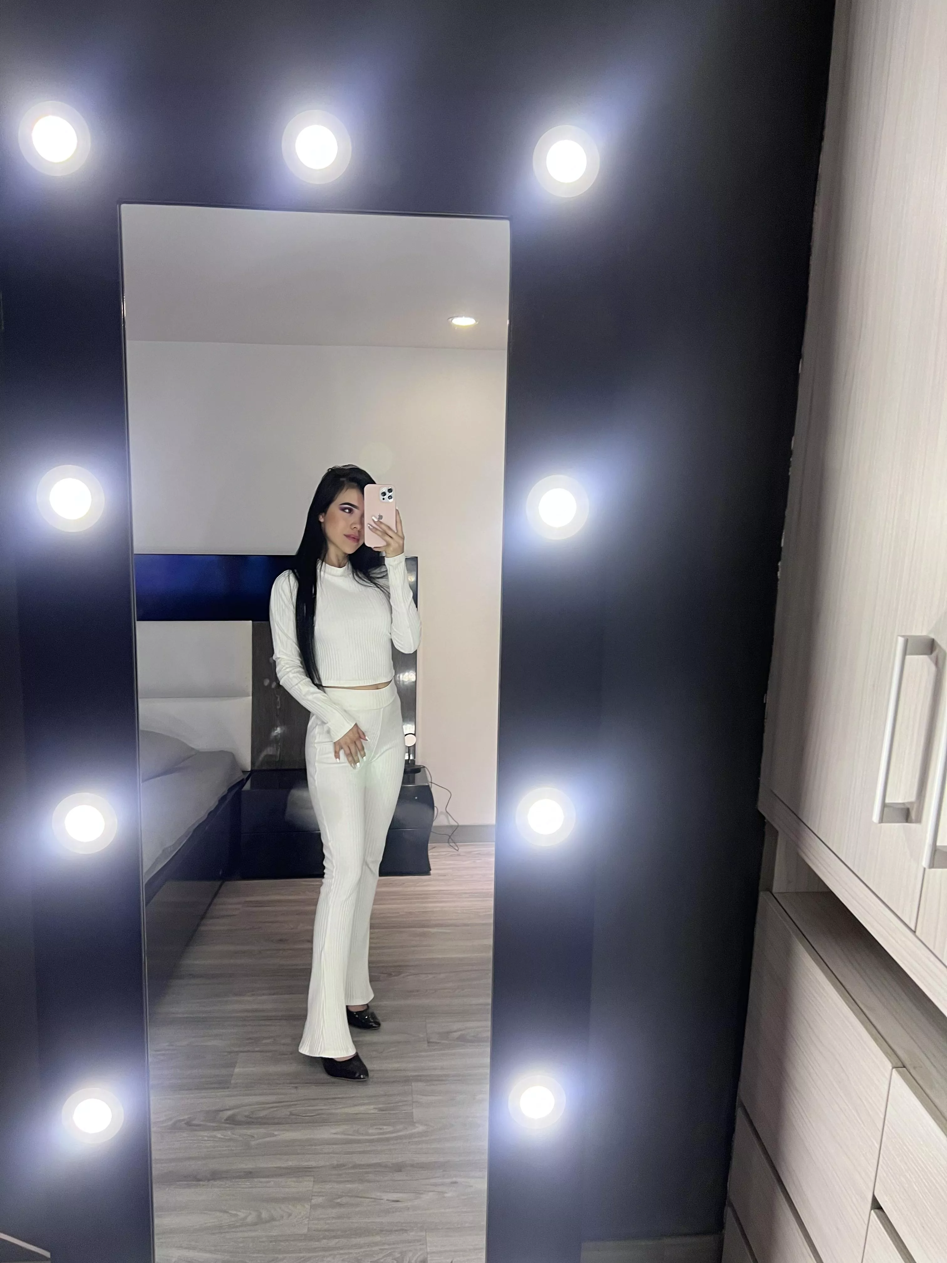 I’m small and tight, just the way you like posted by SkyeSexy