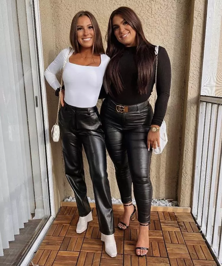 Left or right? posted by yesuhuh75