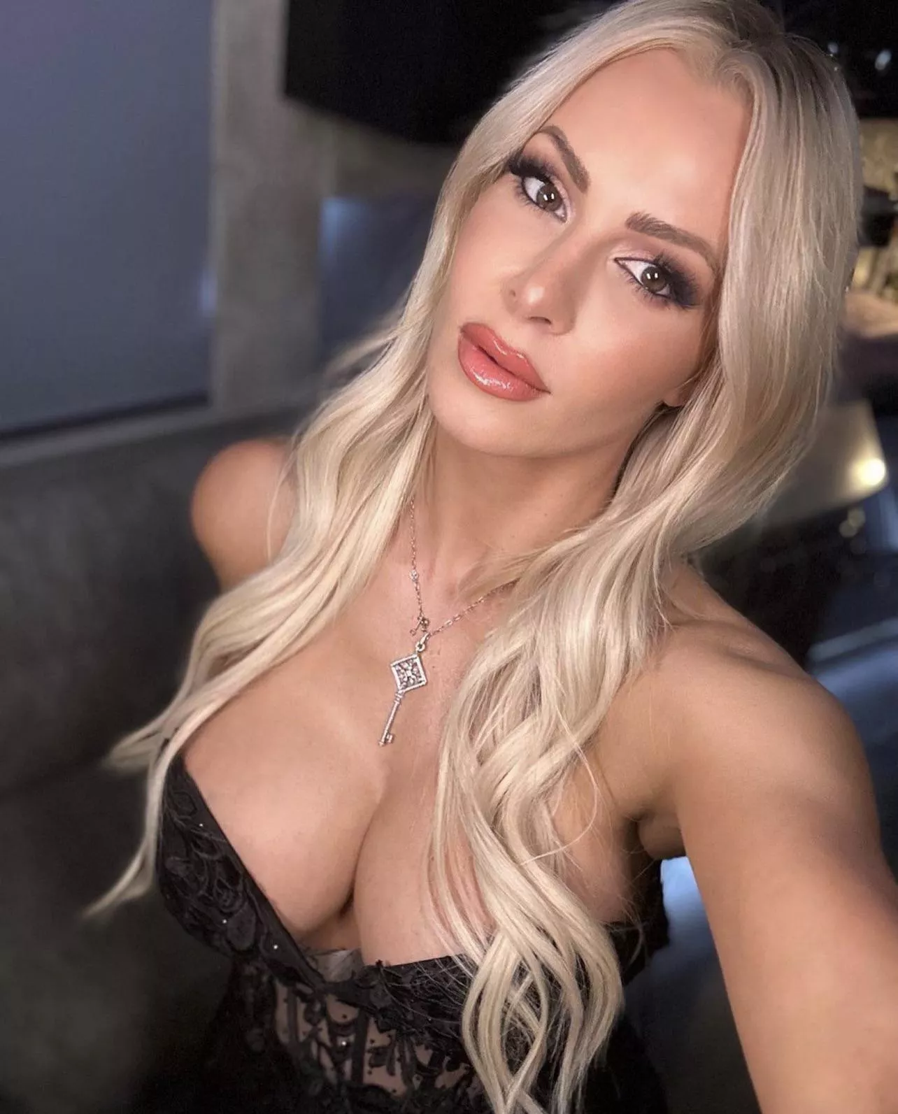 Maryse posted by SheetAcrobat