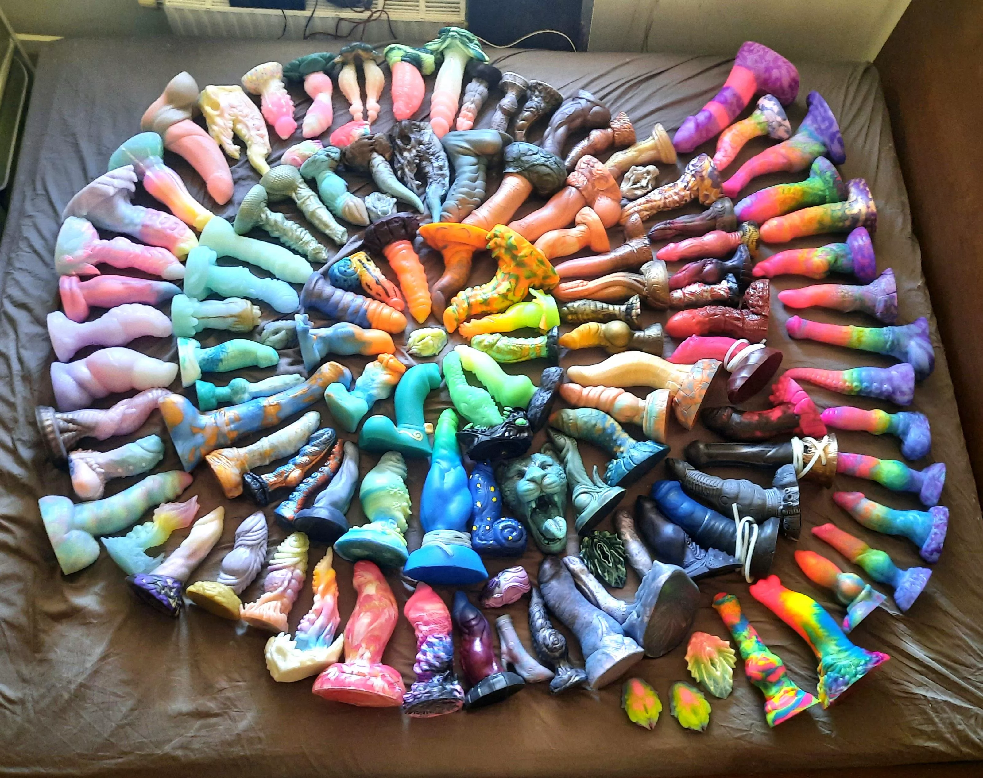 One year of collecting laid out in my first ever dong circle posted by Olessya2811